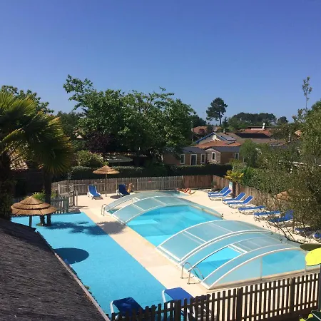 לינה וארוחת בוקר La Cabane 